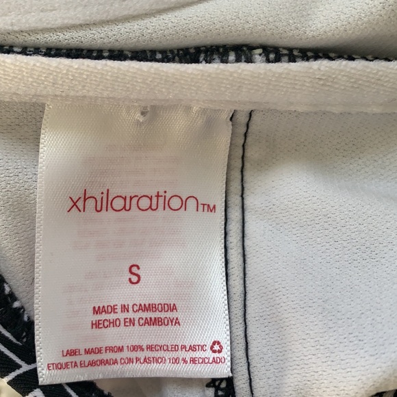 NWOT Geometric Bathing Suit Top - Picture 6 of 6